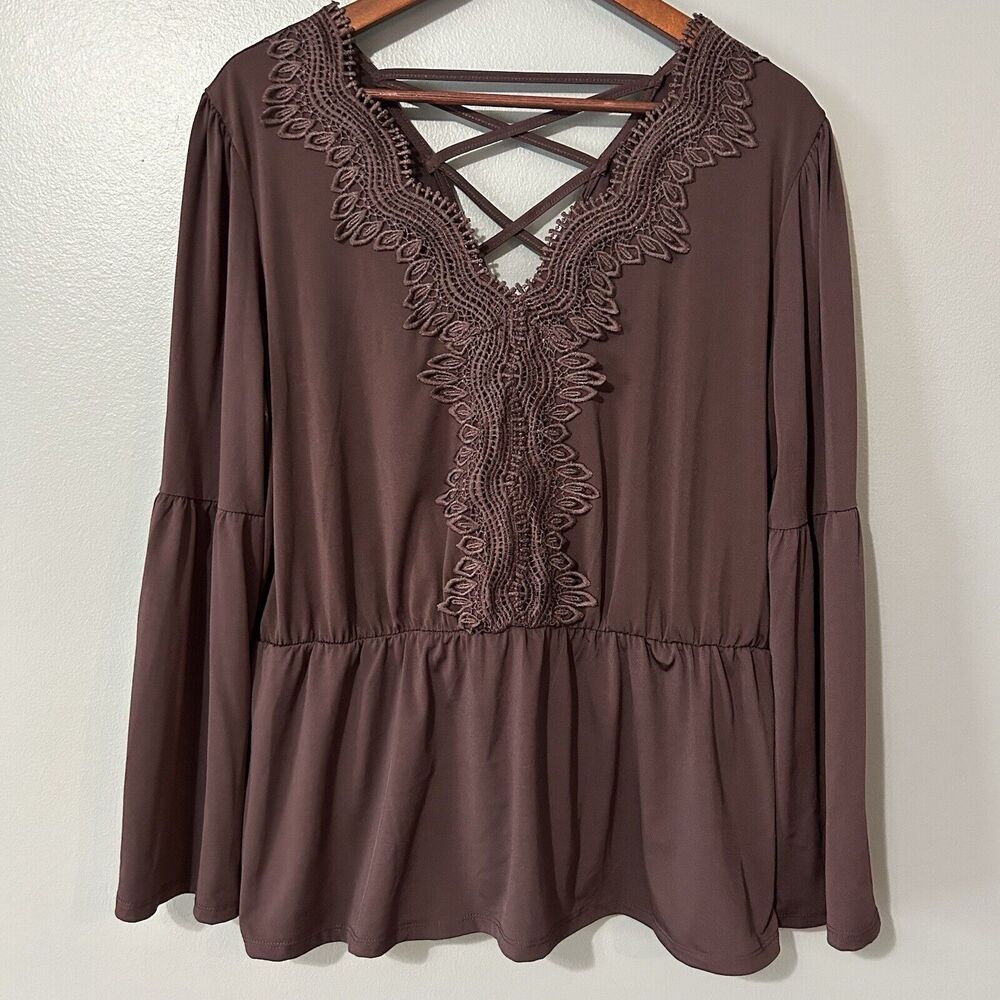 Maurices Top Size XL Womens Boho Lace Strappy Burgundy Stretchy Peplum Witchy